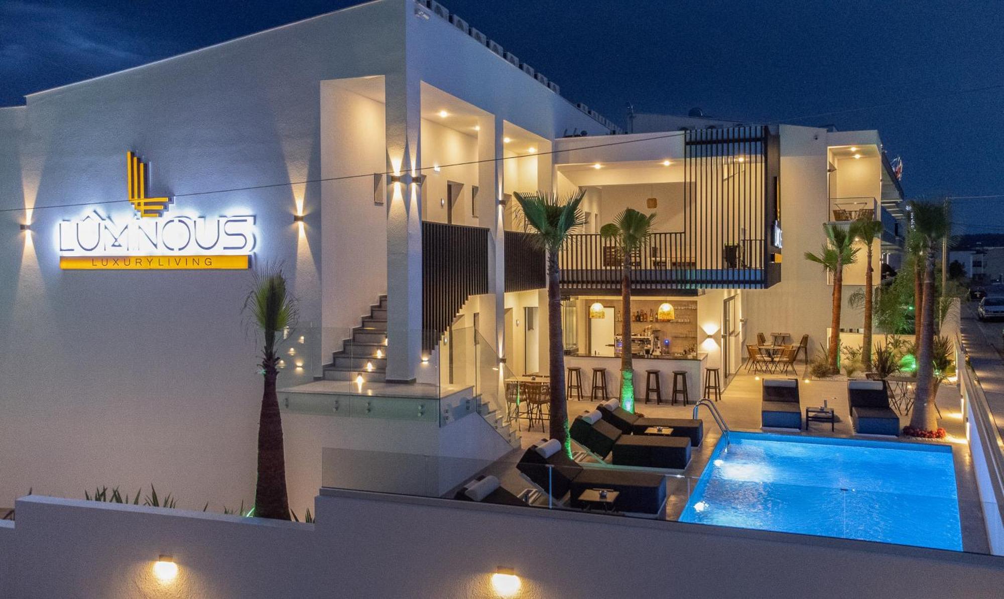 Luminous Luxury Living Aparthotel Kallithea  Ngoại thất bức ảnh