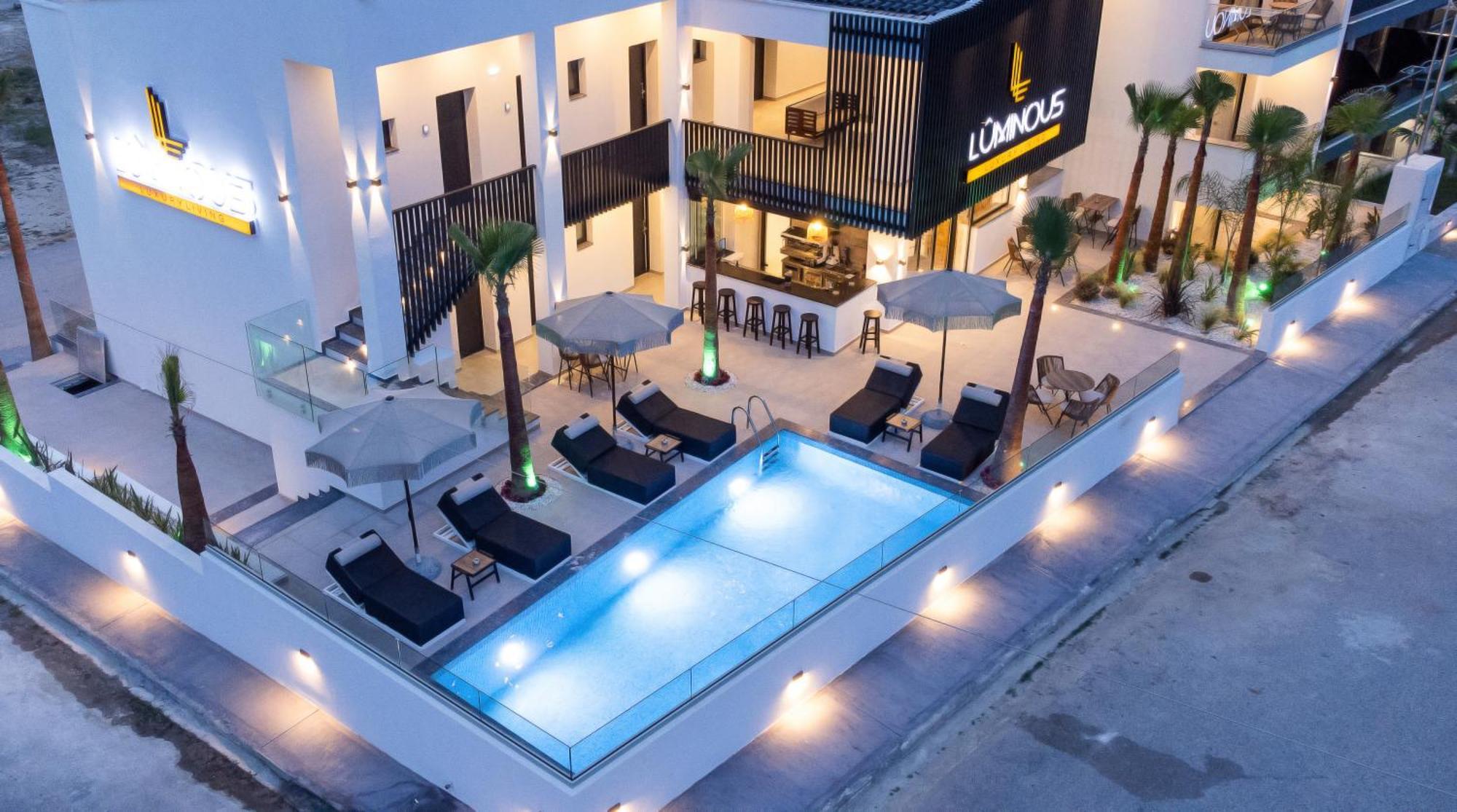Luminous Luxury Living Aparthotel Kallithea  Ngoại thất bức ảnh
