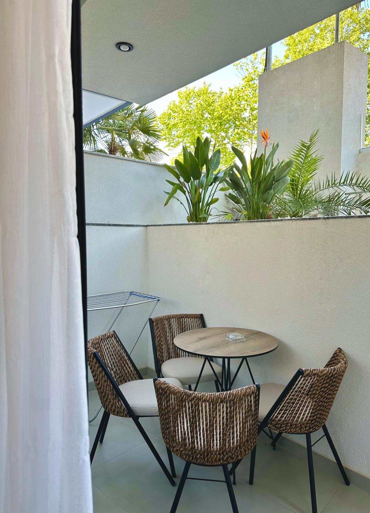 Luminous Luxury Living Aparthotel Kallithea  Ngoại thất bức ảnh